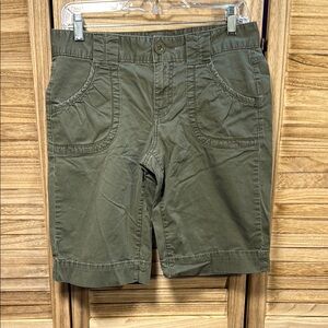Calvin Klein Green Cargo Shorts Durable Cotton Twill Size 6